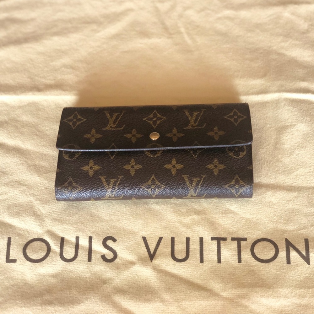 Louis Vuitton Wallet